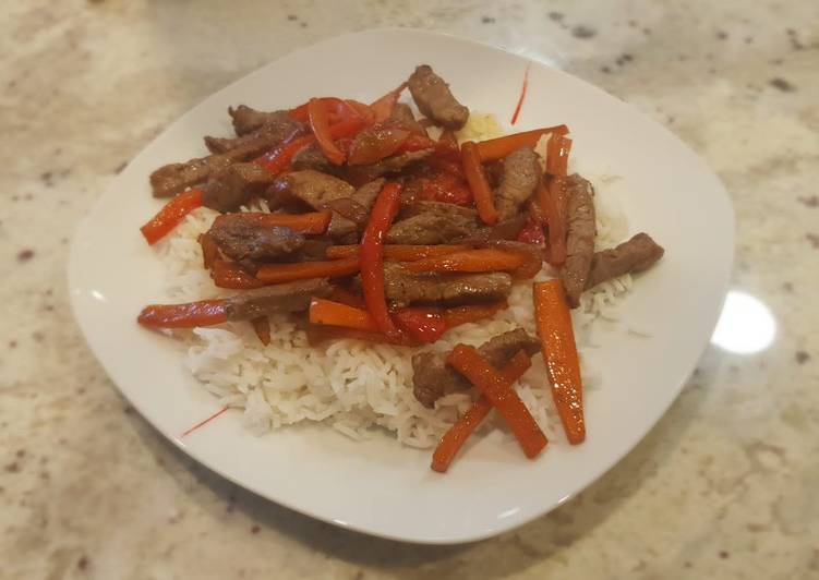 Ternera en salsa teriyaki con arroz basmati