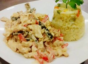 Una foto de Fajitas de pollo en crema chipotle