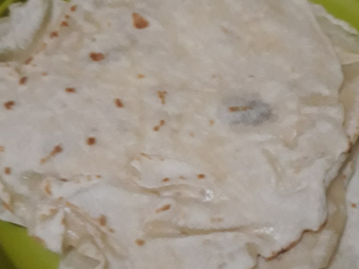 Bagaimana Menyiapkan Kulit kebab/Tortilla yang Enak