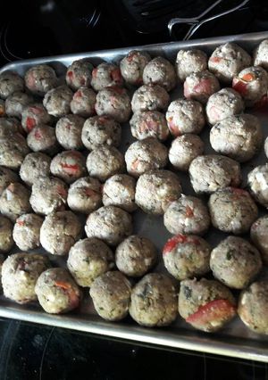 A picture of Greek meatballs.
