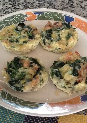 Una foto de Tortitas de espinaca y huevo