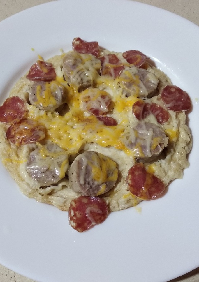 Una foto de Tortita clara a la pizza