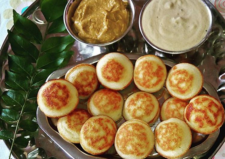 Paniyaram/Guntaponganalu (Using leftover idly/dosa batter)