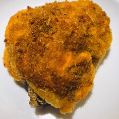 Crispy Baked Mayo Chicken 🍗 Thighs A picture of Crispy Baked Mayo Chicken 🍗 Thighs.