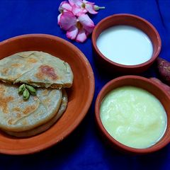 A picture of Shakarkand Puran Poli.