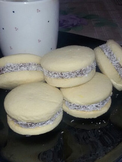 Una foto de Alfajores de Maicena sin Manteca