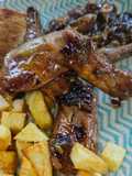 Paletillas de conejo guisadas