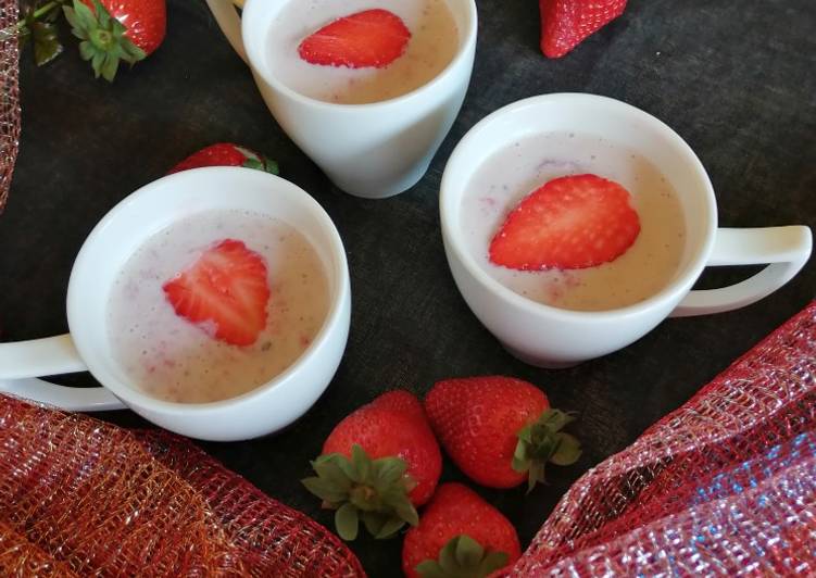 Strawberry kheer