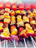 Brochetas de pollo al grill