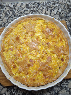 Una foto de Tarta panceta, ricota etc