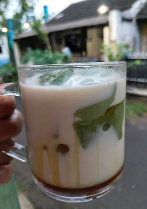 Foto resep Es Matcha Cincau (matcha cincau)