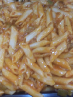 Una foto de Macarrones a mi Boloñesa