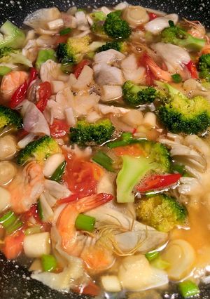 Foto resep Tumis jamur merang brokoli udang
