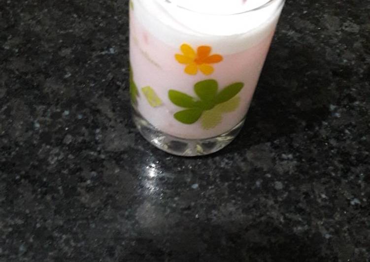 Roohafza Shake