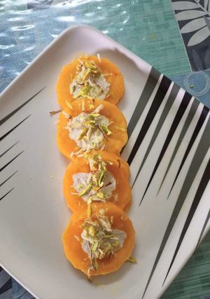 आम की रबड़ी आइसक्रीम (aam ki rabri ice cream recipe in Hindi) रेसिपी मुख्य फोटो