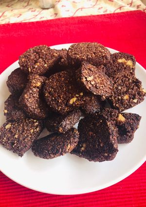Una foto de Biscotti de nuez, choco y coco!!! Algo dulce siempre viene bien! Apto Keto