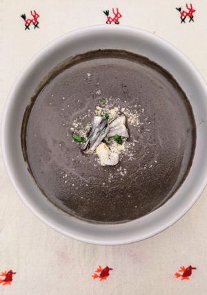 Una foto de Crema de Huitlacoche 🌽🍄