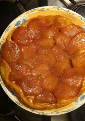 Une photo de Tarte tatin caramel au beurre salé