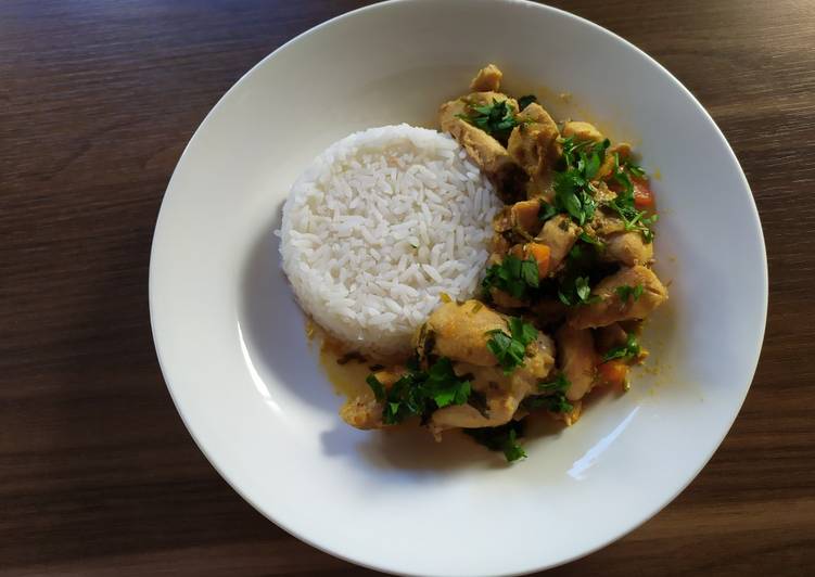 Frango cozido ao curry da Wayna - Tudogosreceitas