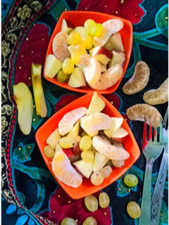 फलाहारी फ्रूट चाट (falahari fruit chart recipe in Hindi) रेसिपी मुख्य फोटो