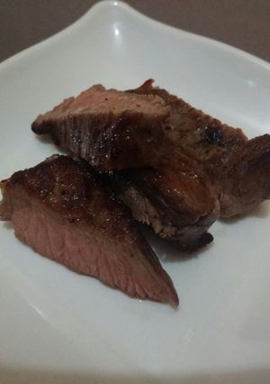 A picture of Pan seared beef steak.