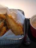 Pescaditos con rebozado diferente y  fritos