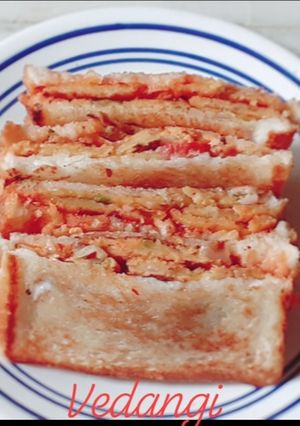 A picture of Besan Omelette toast.