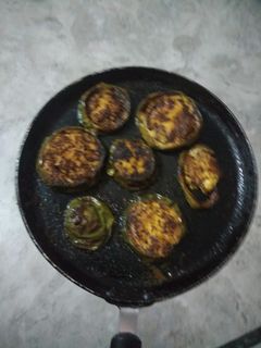 बैंगन भाजा (baingan bhaja recipe in Hindi) रेसिपी मुख्य फोटो