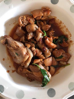 A picture of Chicken Fried with Wine, Sesame Oil and Soy Sauce.