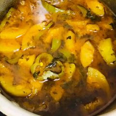 A picture of Lauki Shimla Mirch /Kaddu & capcisum curry.