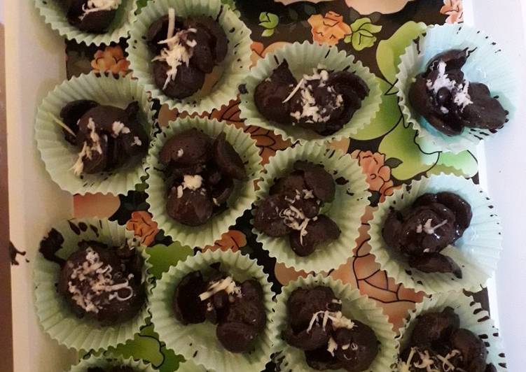 Cara Gampang Menyiapkan Kue coklat koko krunch (no mixer no oven), Bikin Ngiler