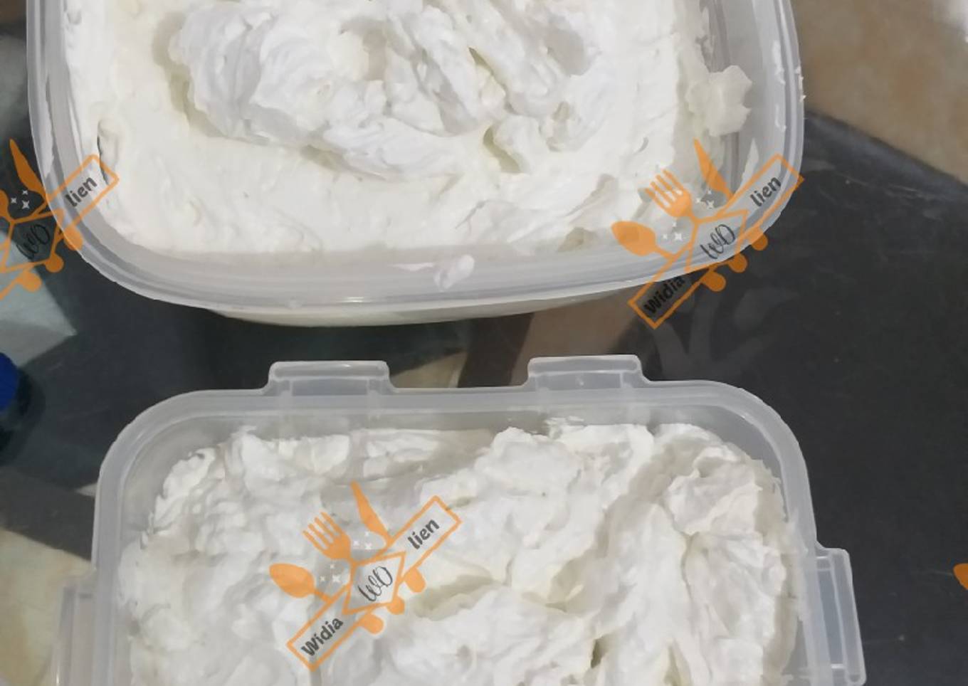 Swiss Meringue Buttercream