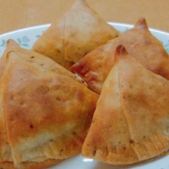 A picture of Baked Samosa.