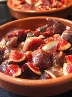 Una foto de Higos con yogurt y miel
