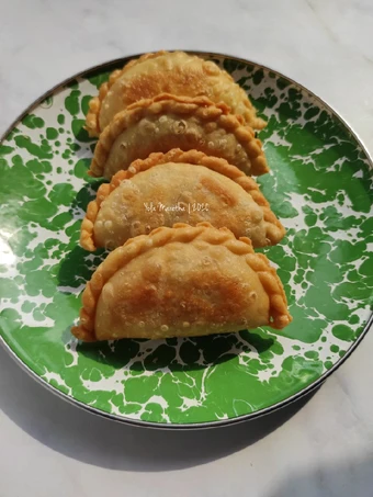 Langkah Gampang Membuat Resep Pastel isi bihun yang  Bikin Ketagihan Anti Ribet, Sempurna