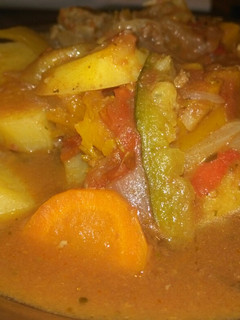 Una foto de Bifes a la criolla 🍲