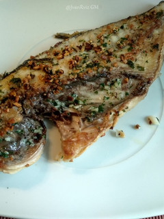 Una foto de Dorada a La Plancha