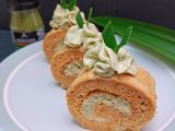 Mini Pumpkin Roll Cake (Gluten Free & White Sugar Free)