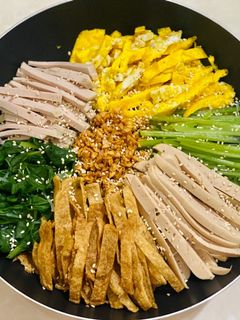 Hình của món Miến trộn.
