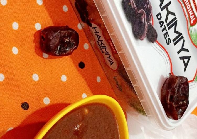 How to Make Favorite Dates and tamarind chutney