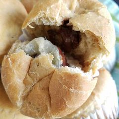 A picture of Café au lait & Choco Banana Buns.
