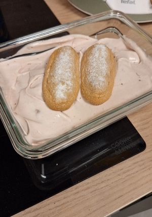 Une photo de "Tiramisu" fraise
