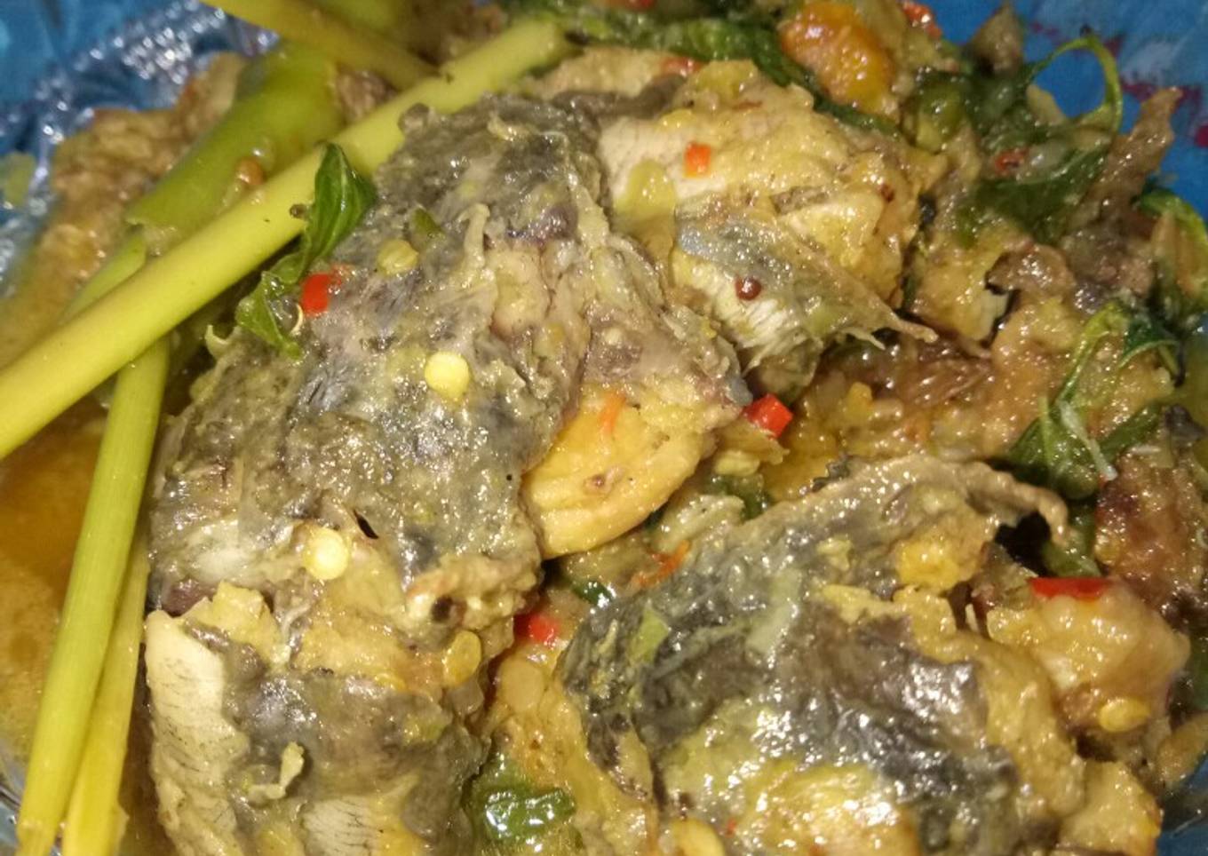 Rica rica lele daun kemangi