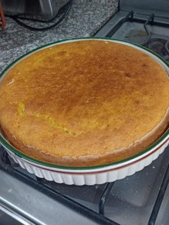 Una foto de Bizcochuelo/budín de mandarina esponjoso y fácil
