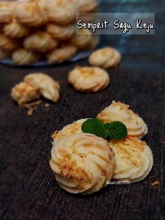 Foto resep Semprit Sagu Keju