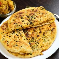 A picture of Onion Kulcha Recipe.