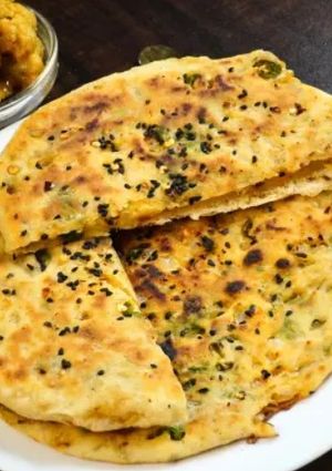 A picture of Onion Kulcha Recipe.