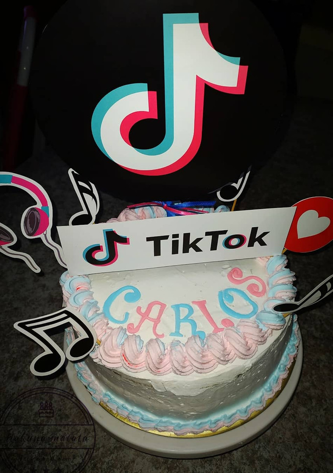 Una foto de Torta tik tok