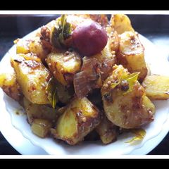 A picture of Sukhi batata.