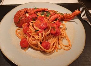 Una foto de Pasta con langosta